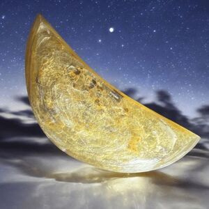 Golden Mica Crystal Crescent Moon‎ Carving (2)